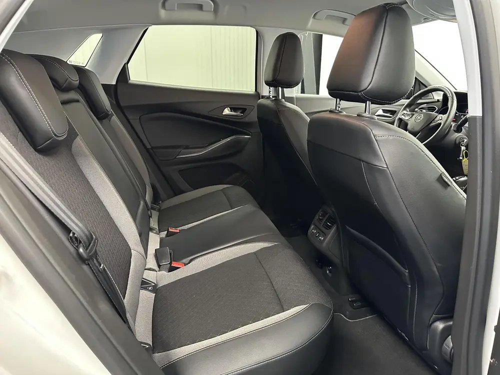 Opel Grandland X 1.2 Turbo Innovation CAMERA NAVI LM CARPLAY uit 2019, foto 14
