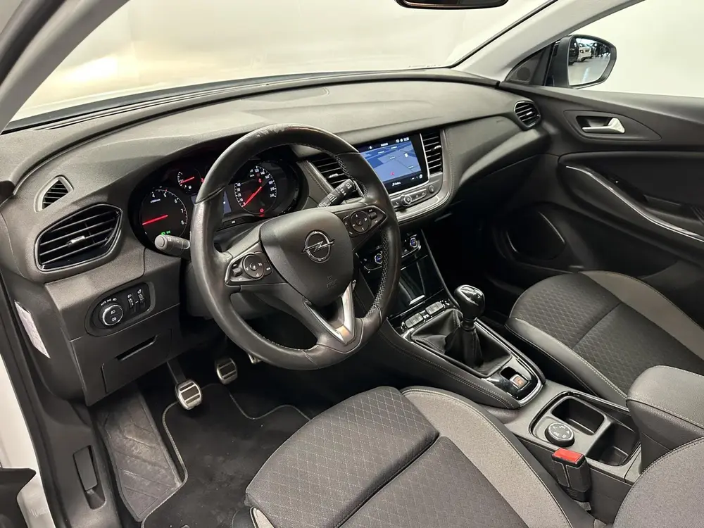 Opel Grandland X 1.2 Turbo Innovation CAMERA NAVI LM CARPLAY uit 2019, foto 15