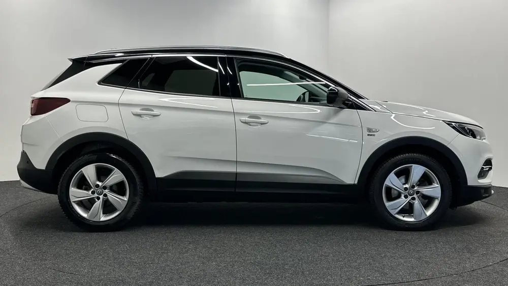 Opel Grandland X 1.2 Turbo Innovation CAMERA NAVI LM CARPLAY uit 2019, foto 9