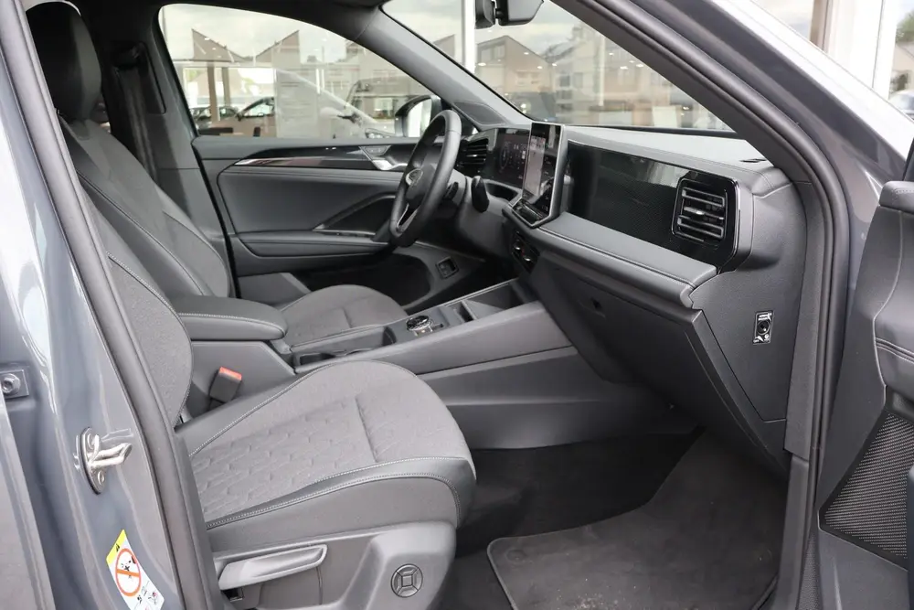 Volkswagen Tiguan 1.5 eHybrid 204pk Life Edition | SoH 100% uit 2026, foto 18