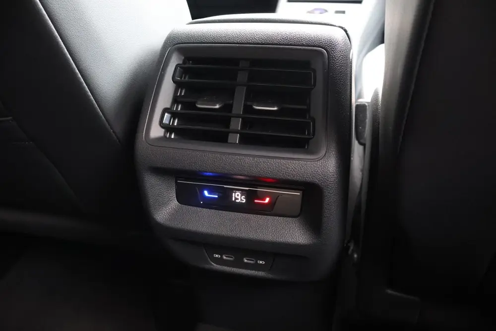 Volkswagen Tiguan 1.5 eHybrid 204pk Life Edition | SoH 100% uit 2026, foto 20