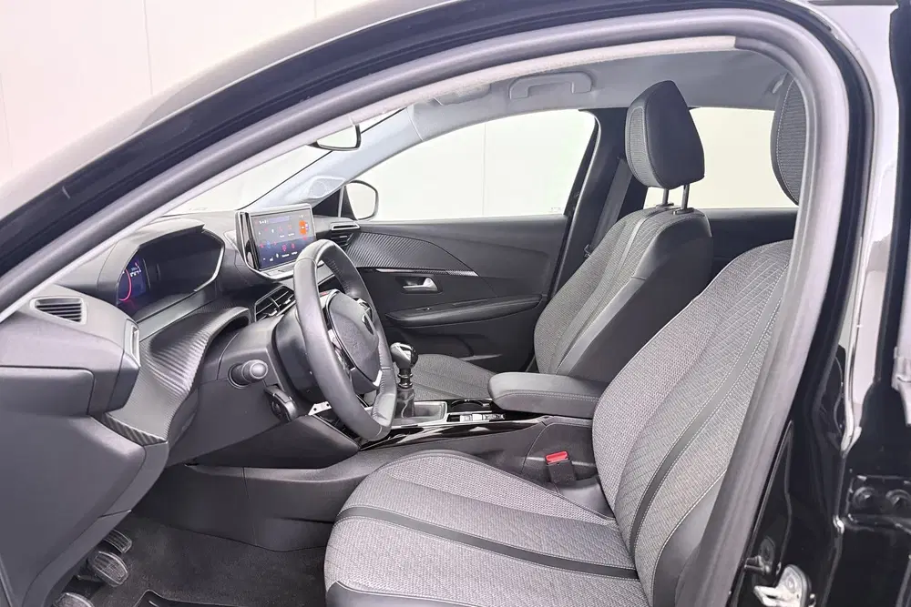 Peugeot 208 1.2T 101 PK Allure Half-Leder Carplay Priv uit 2025, foto 10