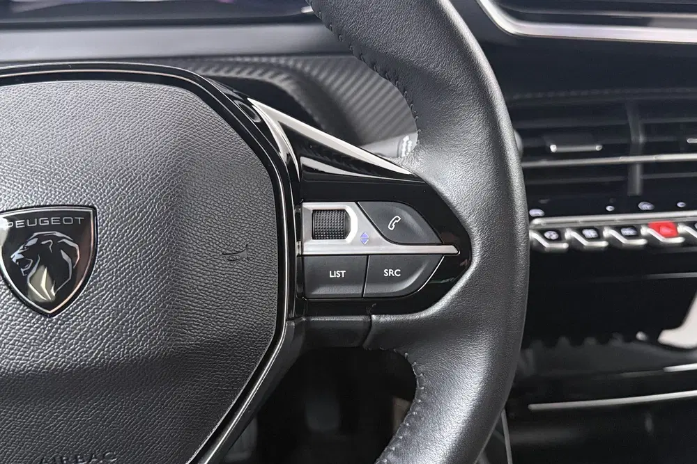Peugeot 208 1.2T 101 PK Allure Half-Leder Carplay Priv uit 2025, foto 18