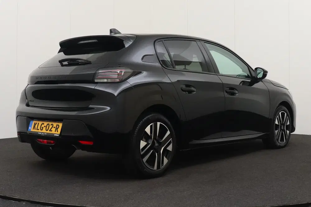 Peugeot 208 1.2T 101 PK Allure Half-Leder Carplay Priv uit 2025, foto 2