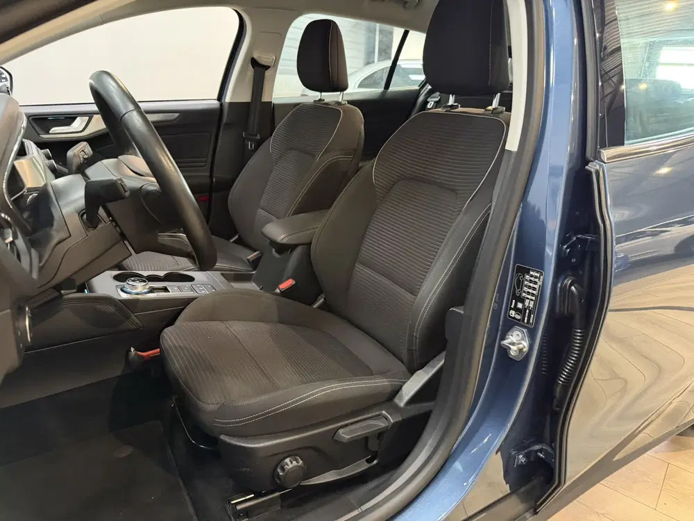 Ford Focus 1.0 EcoBoost Titanium Business Airco ECC uit 2020, foto 12