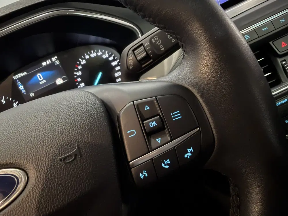 Ford Focus 1.0 EcoBoost Titanium Business Airco ECC uit 2020, foto 15