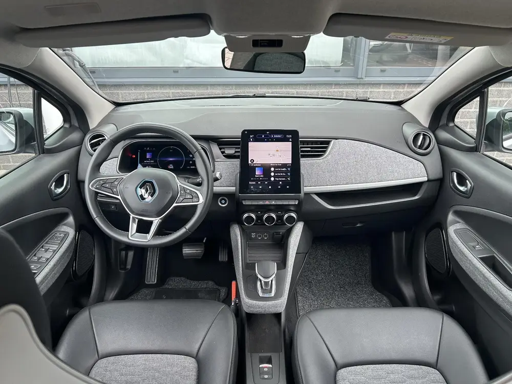 Renault ZOE R135 Zen 52 kWh uit 2020, foto 2