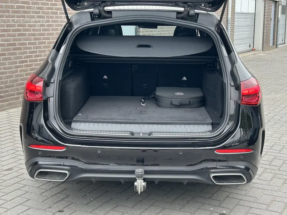 Mercedes-Benz C-Klasse 300 e AMG Line uit 2024, foto 8