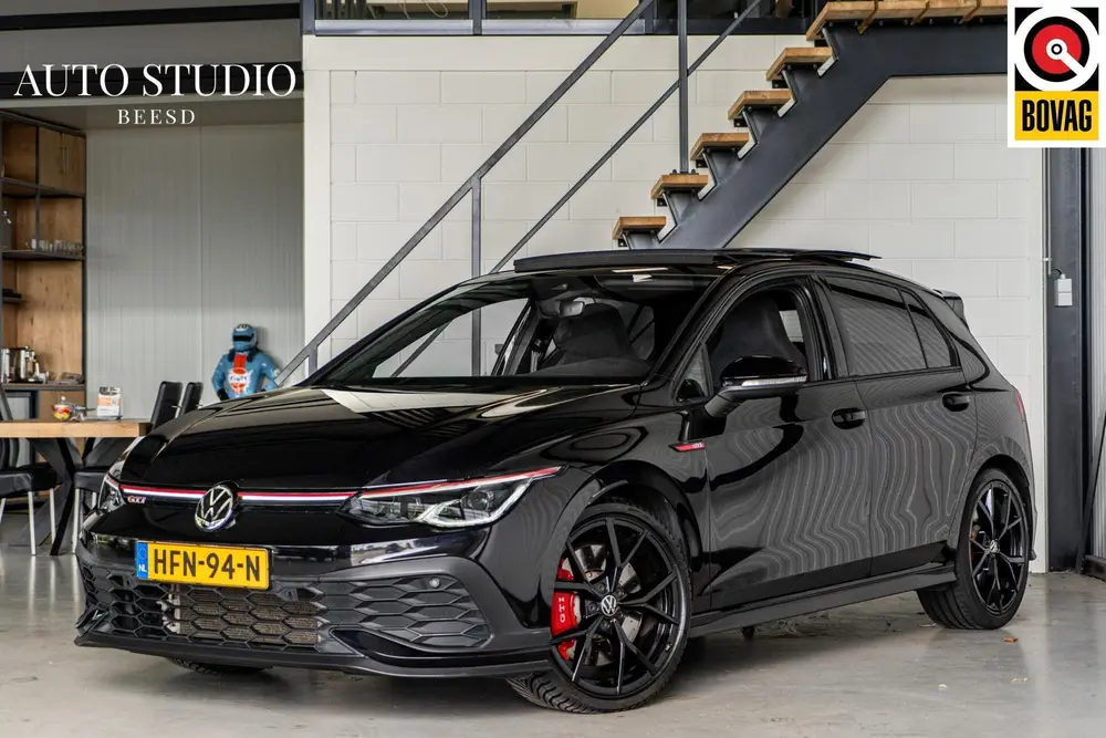 Volkswagen Golf 2.0 TSI GTI Clubsport | Pano | IQ | ACC uit 2023