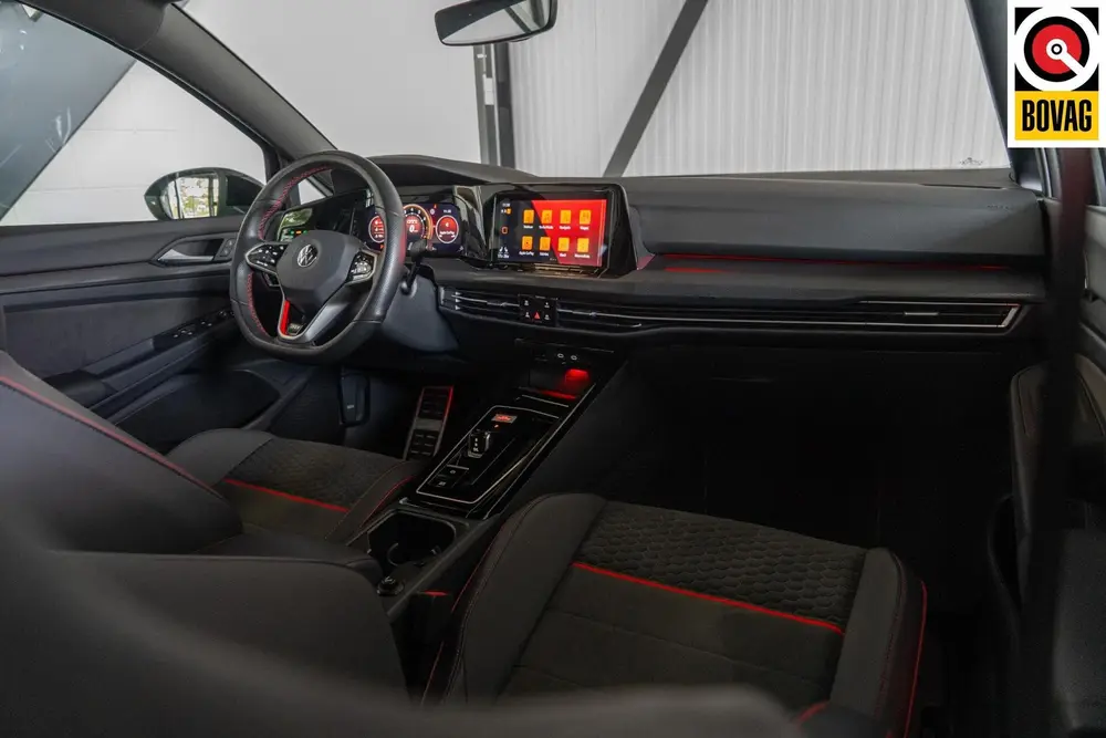 Volkswagen Golf 2.0 TSI GTI Clubsport | Pano | IQ | ACC uit 2023, foto 3