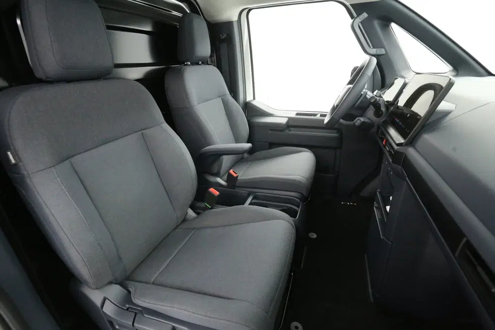 Kia PV5 L2H1 Essential 71.2 kWh uit 2026, foto 12