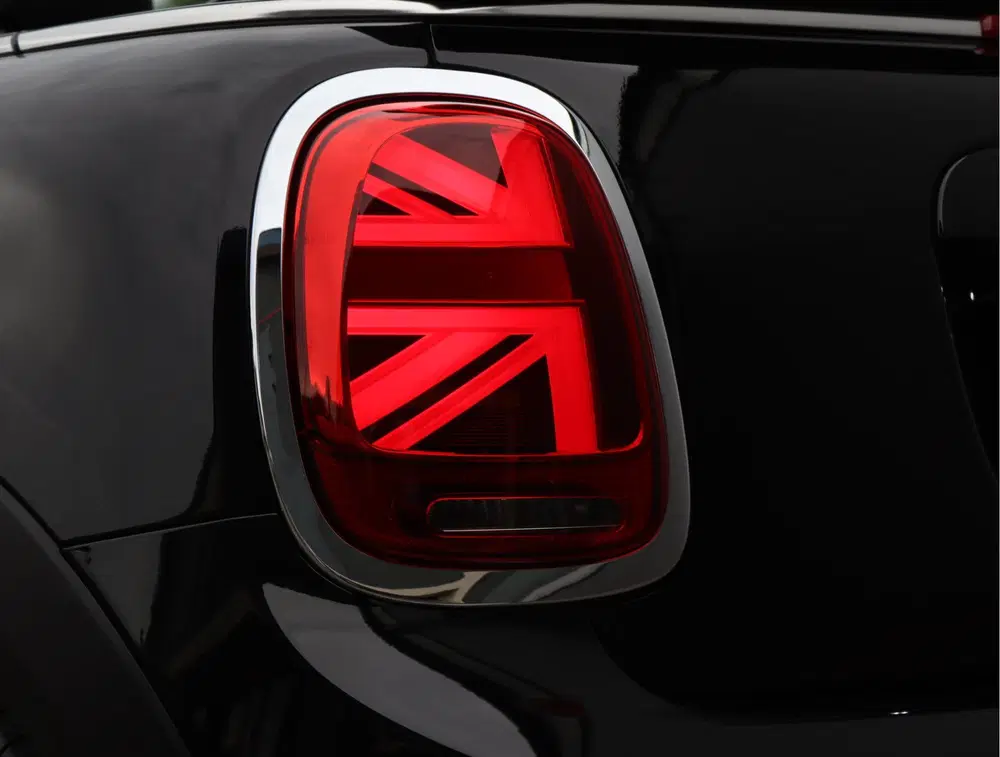 Mini Cabrio 2.0 Cooper S Hammersmith uit 2020, foto 15