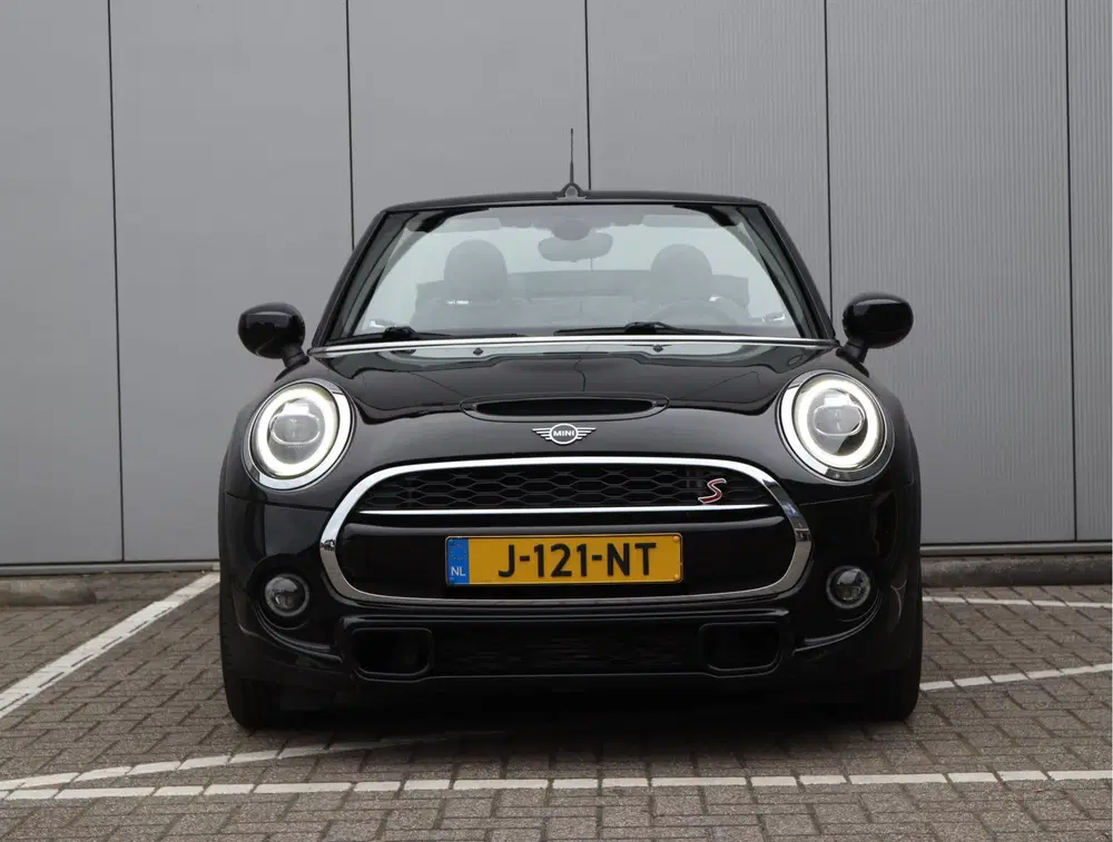 Mini Cabrio 2.0 Cooper S Hammersmith uit 2020, foto 6