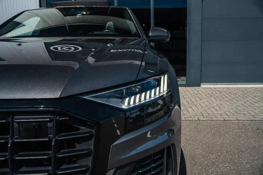 Audi Q8 55 TFSI e uit 2021, foto 8