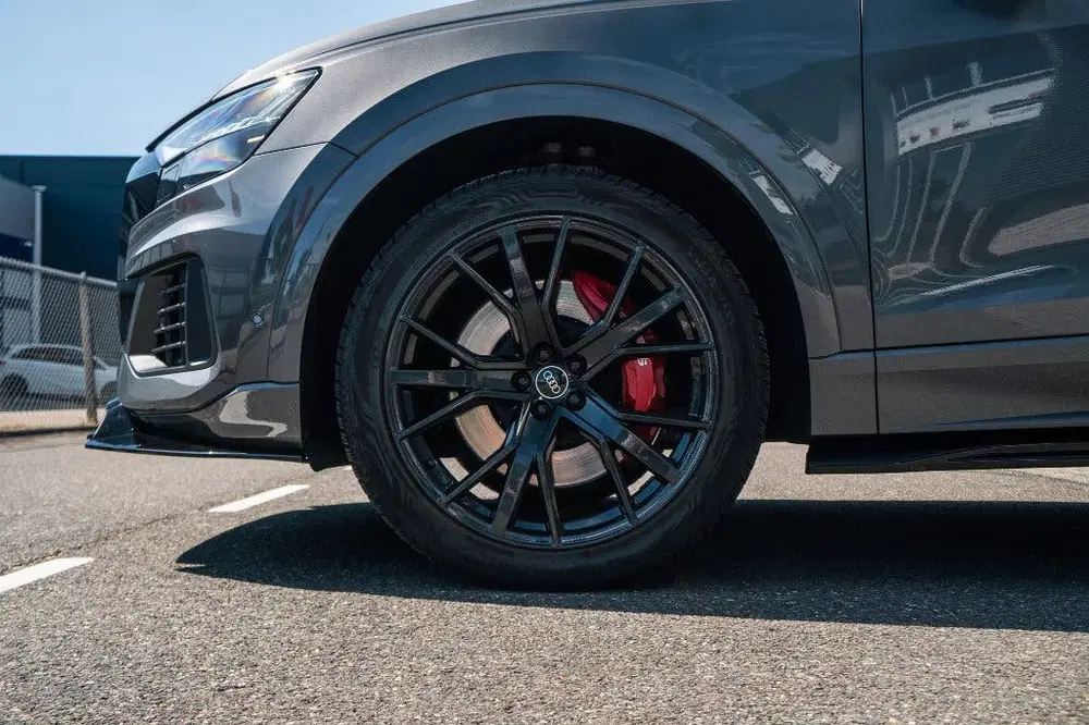 Audi Q8 55 TFSI e uit 2021, foto 9