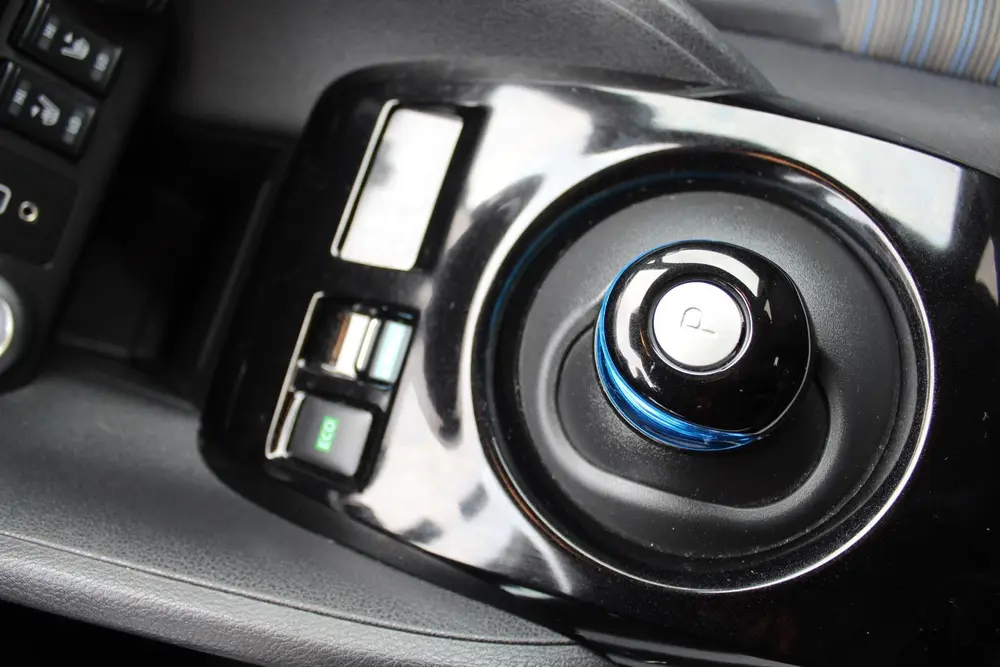 Nissan Leaf Acenta 40 kWh LED MULTI MEDIA KEYLESS CAME uit 2020, foto 17