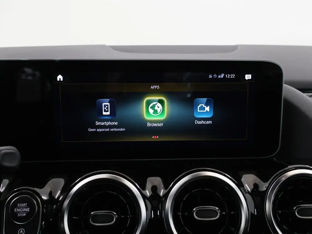 Mercedes-Benz B-Klasse 180 Business Solution AMG uit 2019, foto 19