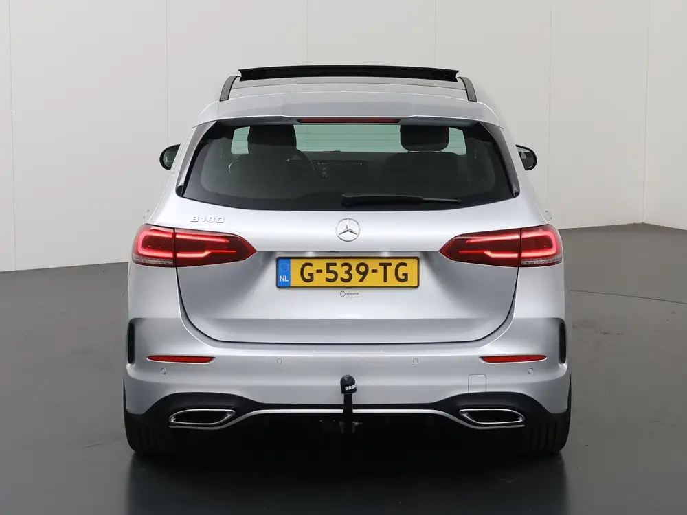 Mercedes-Benz B-Klasse 180 Business Solution AMG uit 2019, foto 4