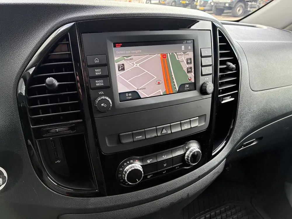 Mercedes-Benz Vito 112 L2 60 kWh uit 2024, foto 7