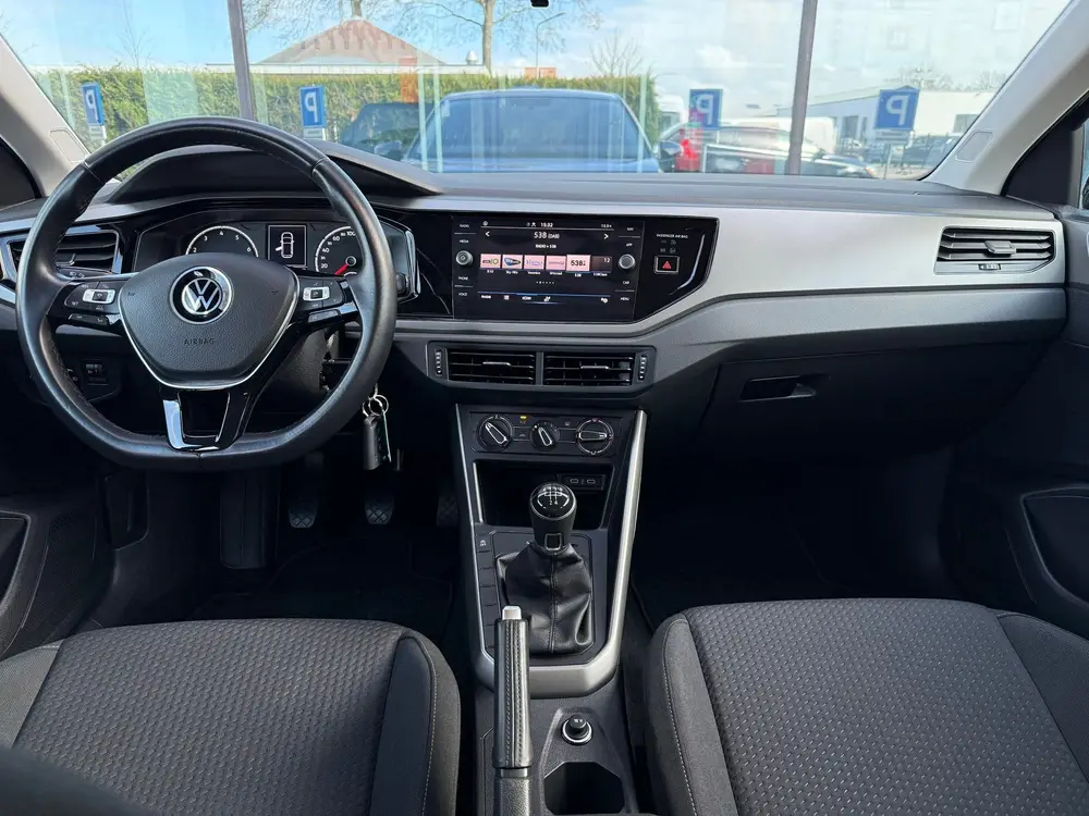 Volkswagen Polo 1.0 TSI R-Line Edition - Navi - Cruise - Air uit 2021, foto 2