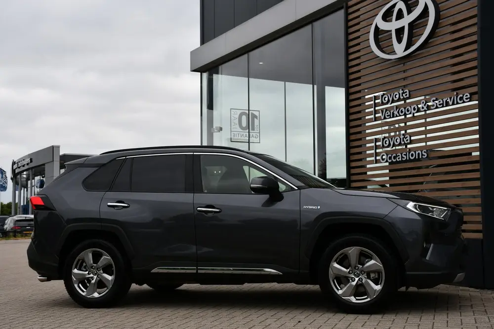 Toyota RAV4 2.5 Hybrid Executive Automaat 218pk | Dodehoekde uit 2019, foto 3