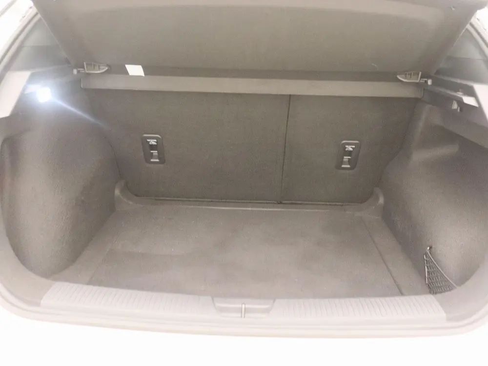 MG MG4 Standard 51 kWh uit 2023, foto 13
