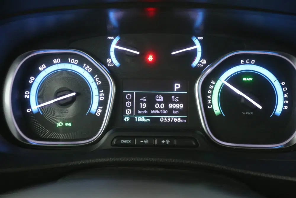 Toyota Proace 75 kWh L2H1 uit 2024, foto 16