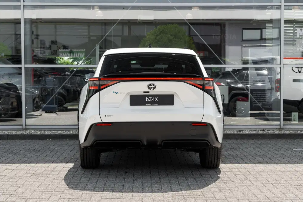 Toyota bZ4X Dynamic 73 kWh uit 2026, foto 15