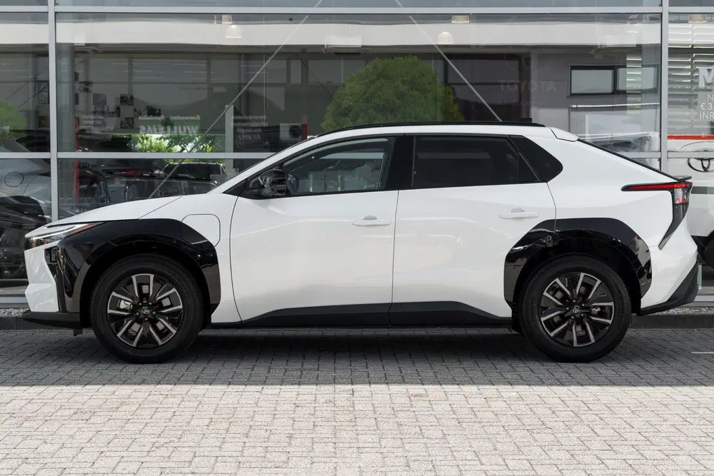 Toyota bZ4X Dynamic 73 kWh uit 2026, foto 9