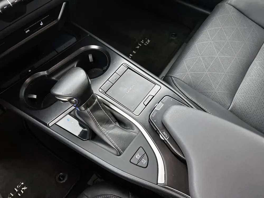 Lexus UX 250h Luxury Line Limited | Triple Led | Head-up Dis uit 2019, foto 12