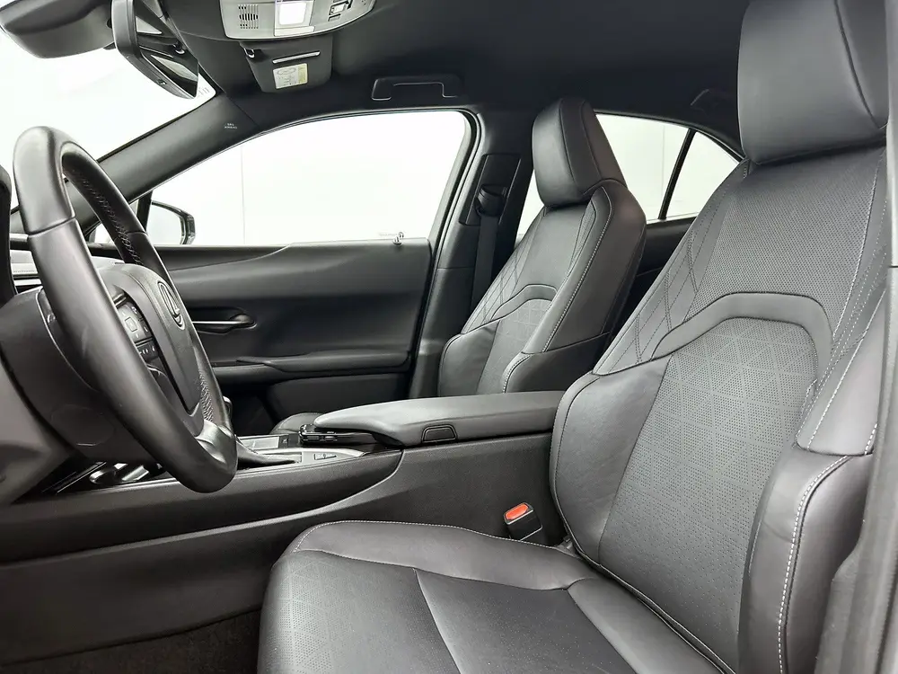 Lexus UX 250h Luxury Line Limited | Triple Led | Head-up Dis uit 2019, foto 18