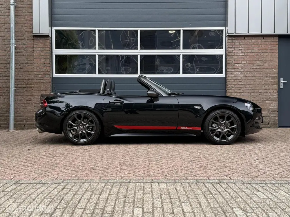 Fiat 124 Spider 1.4 MultiAir Turbo Lusso Sport Leer Navi Cam uit 2019, foto 12