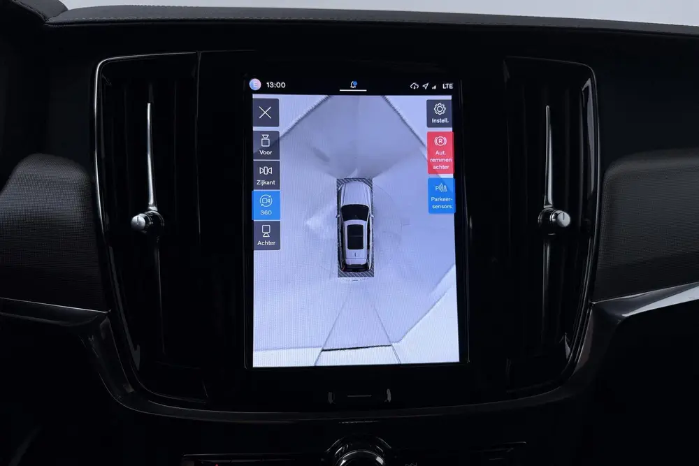 Volvo V90 T6 Plus Dark uit 2025, foto 12
