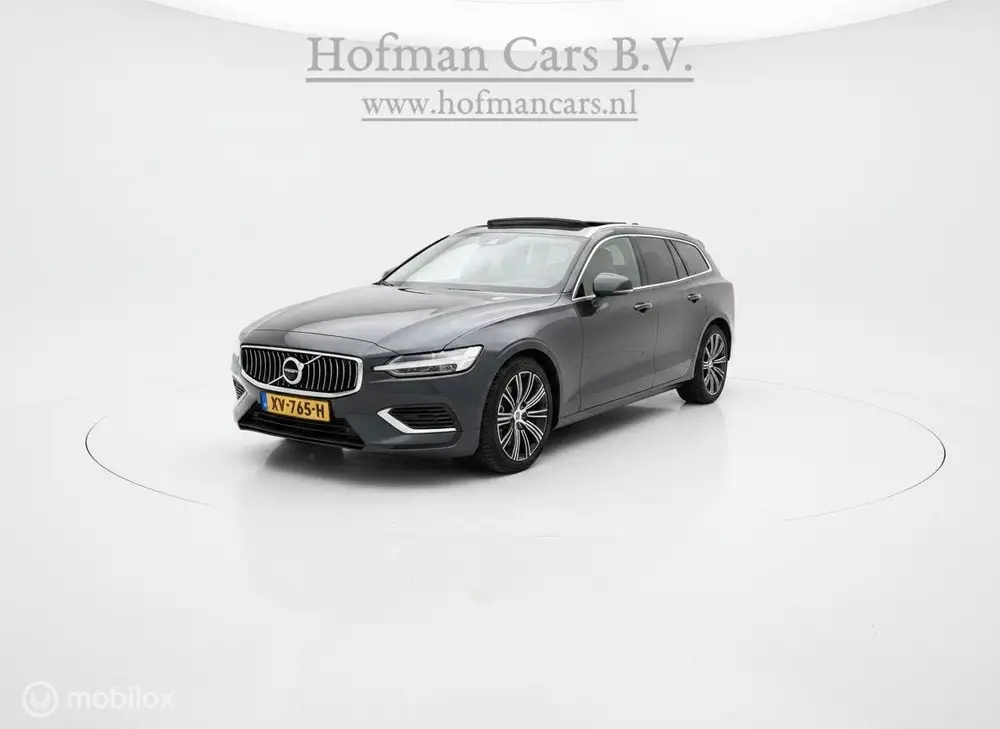 Volvo V60 2.0 T8 Twin Engine AWD Inscription | 391 PK | Pano uit 2019
