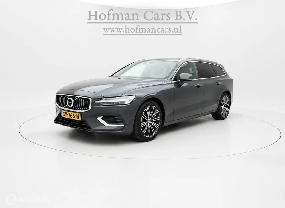 Volvo V60 2.0 T8 Twin Engine AWD Inscription | 391 PK | Pano uit 2019, foto 2