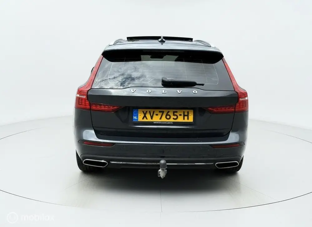 Volvo V60 2.0 T8 Twin Engine AWD Inscription | 391 PK | Pano uit 2019, foto 5