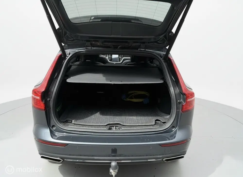 Volvo V60 2.0 T8 Twin Engine AWD Inscription | 391 PK | Pano uit 2019, foto 8