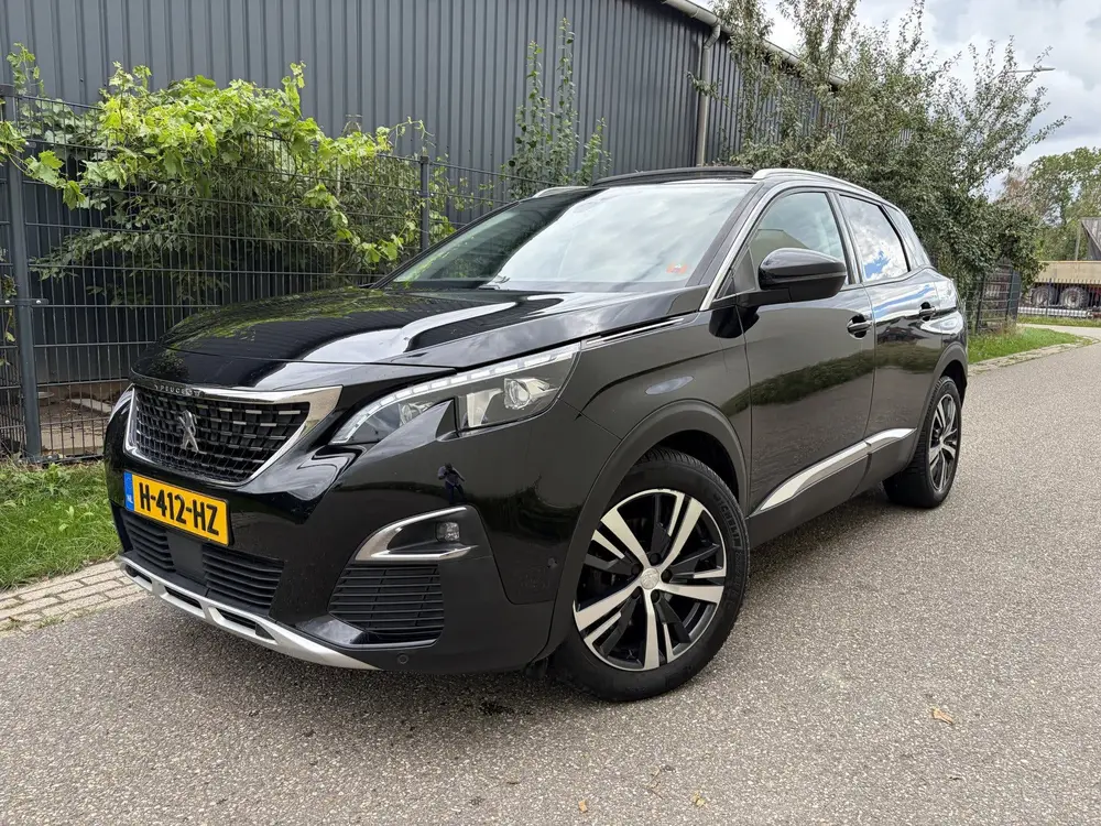 Peugeot 3008 1.2 PureTech Allure / AUTOMAAT / PANORAMADAK / uit 2019