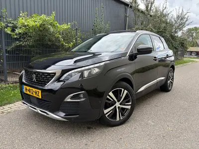 Peugeot 3008 1.2 PureTech Allure / AUTOMAAT / PANORAMADAK / uit 2019