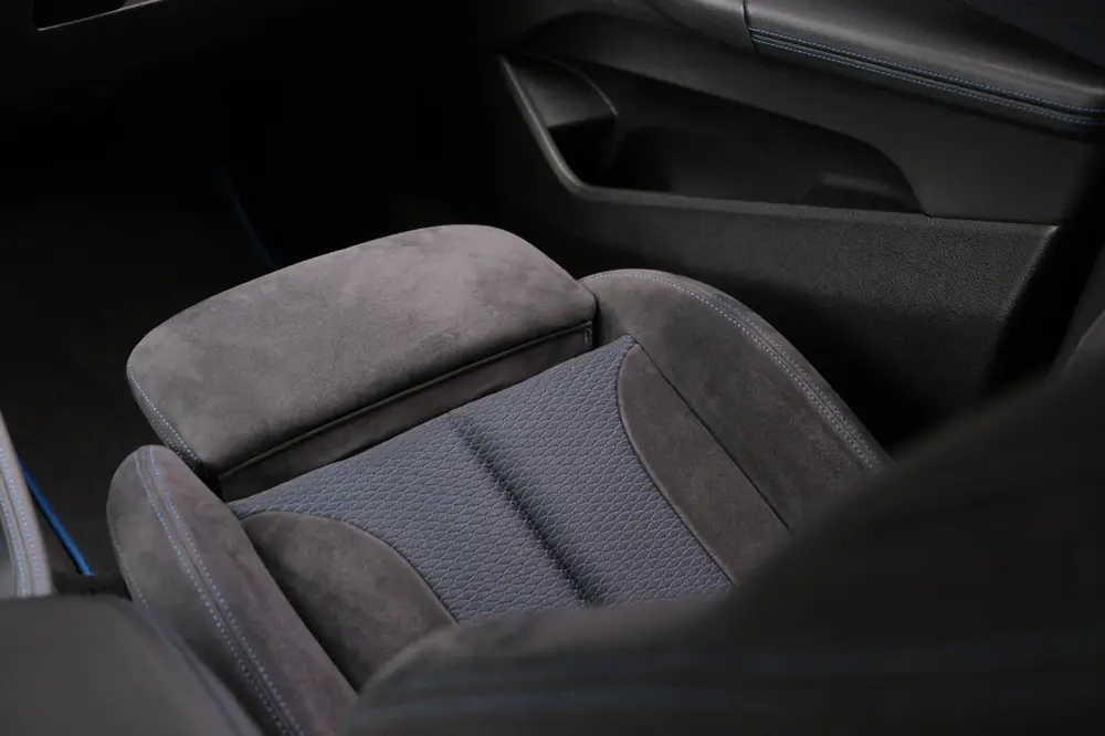 BMW X2 1.8i sDrive *M-Pakket* 103dkm M-Sportinterieur/Navi/" uit 2019, foto 16