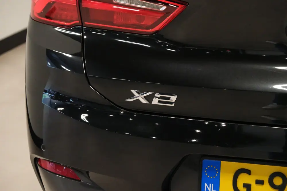 BMW X2 1.8i sDrive *M-Pakket* 103dkm M-Sportinterieur/Navi/" uit 2019, foto 20
