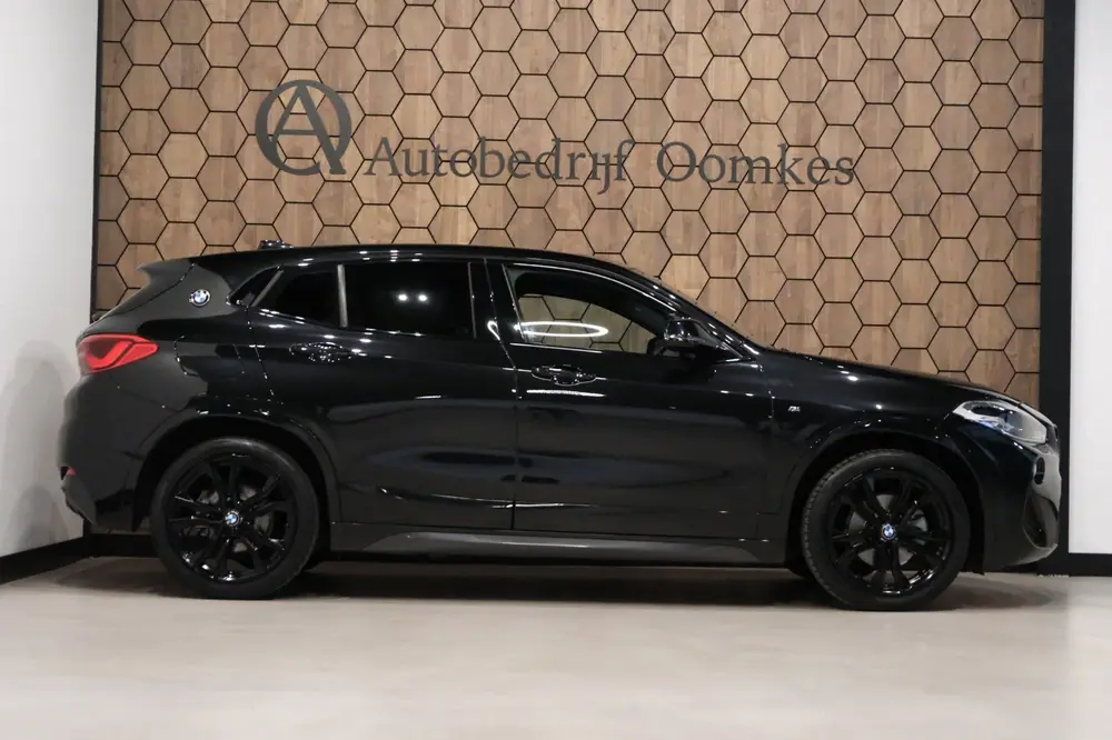 BMW X2 1.8i sDrive *M-Pakket* 103dkm M-Sportinterieur/Navi/" uit 2019, foto 8