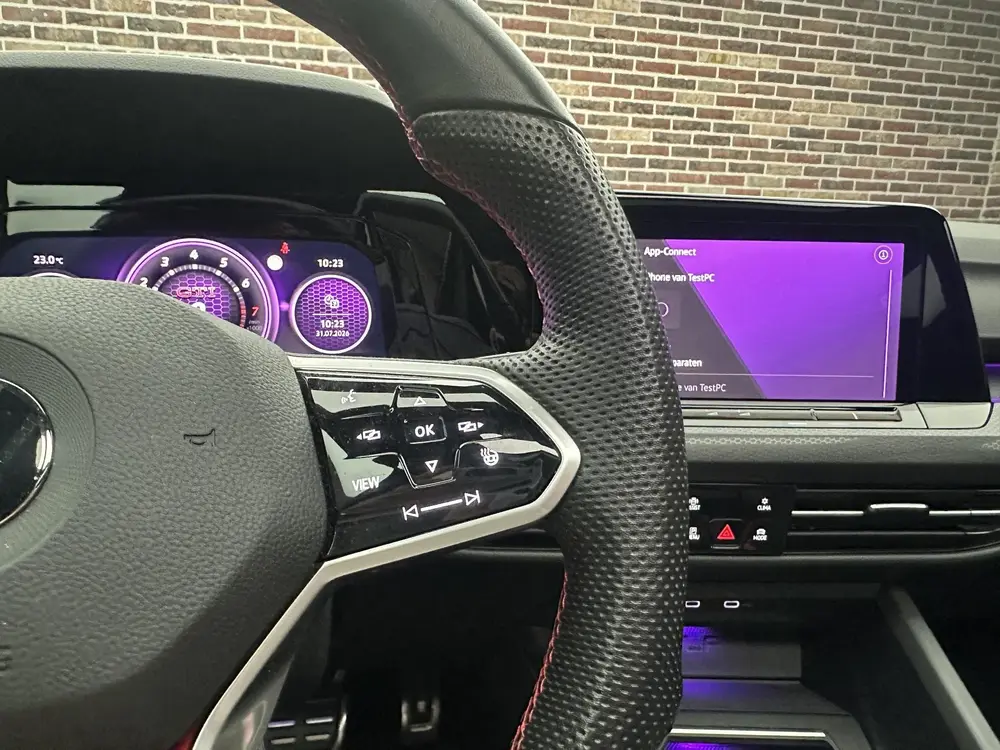 Volkswagen Golf 2.0 TSI GTI 45 Jahre PANO HARMAN KARDON uit 2022, foto 13