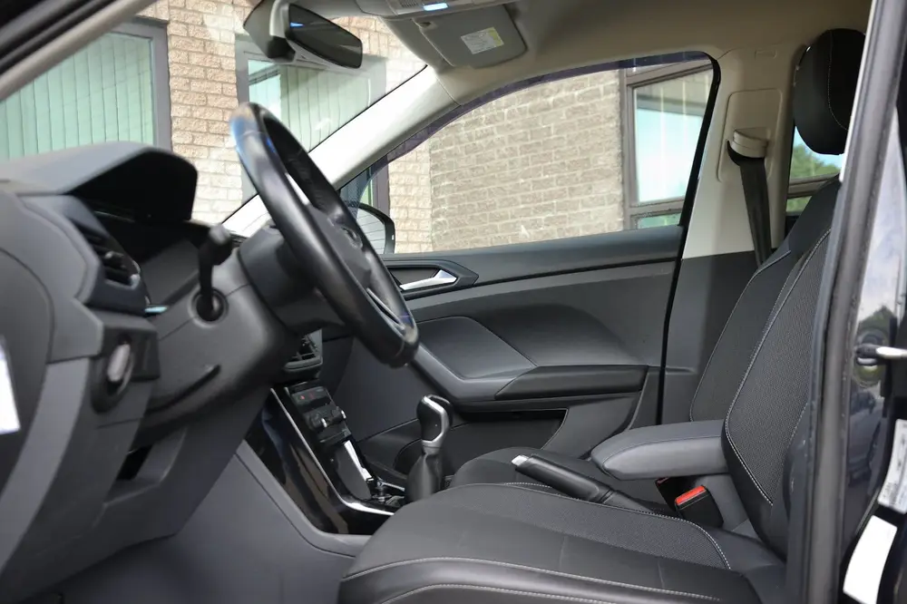 Volkswagen T-Cross 1.0 TSI Life 110PK | Black Design | Virtu uit 2021, foto 8