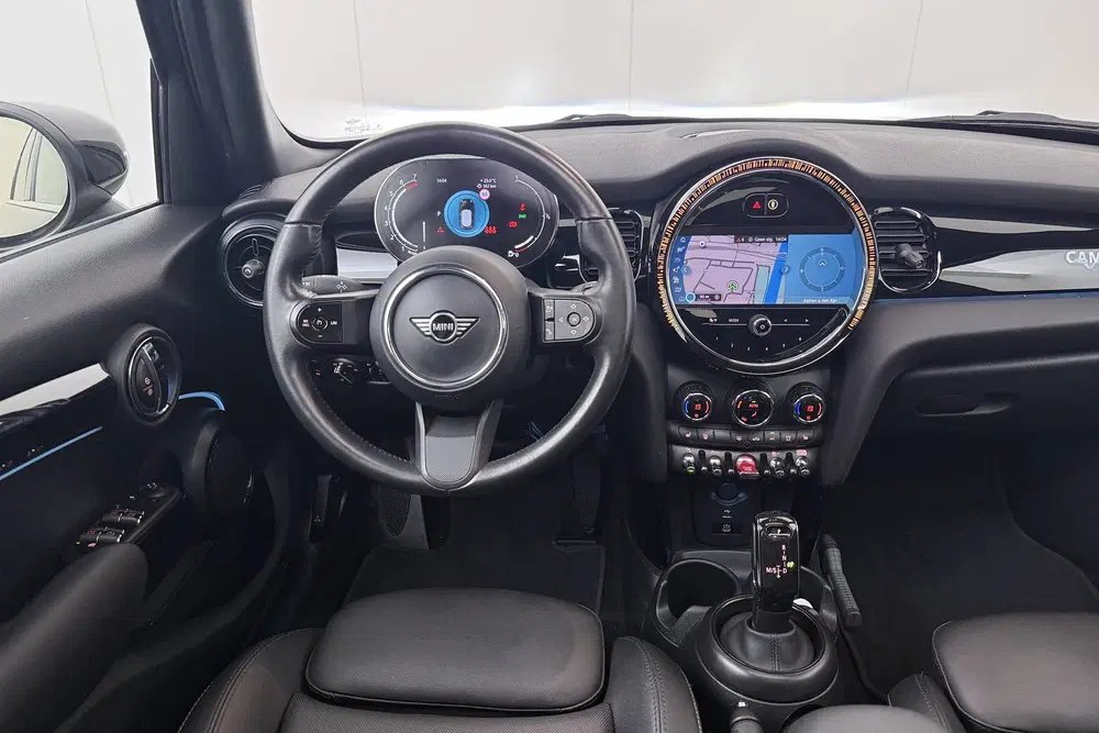 Mini Cooper 1.5 136 PK Aut. Cooper Camden Edition Pano uit 2023, foto 10