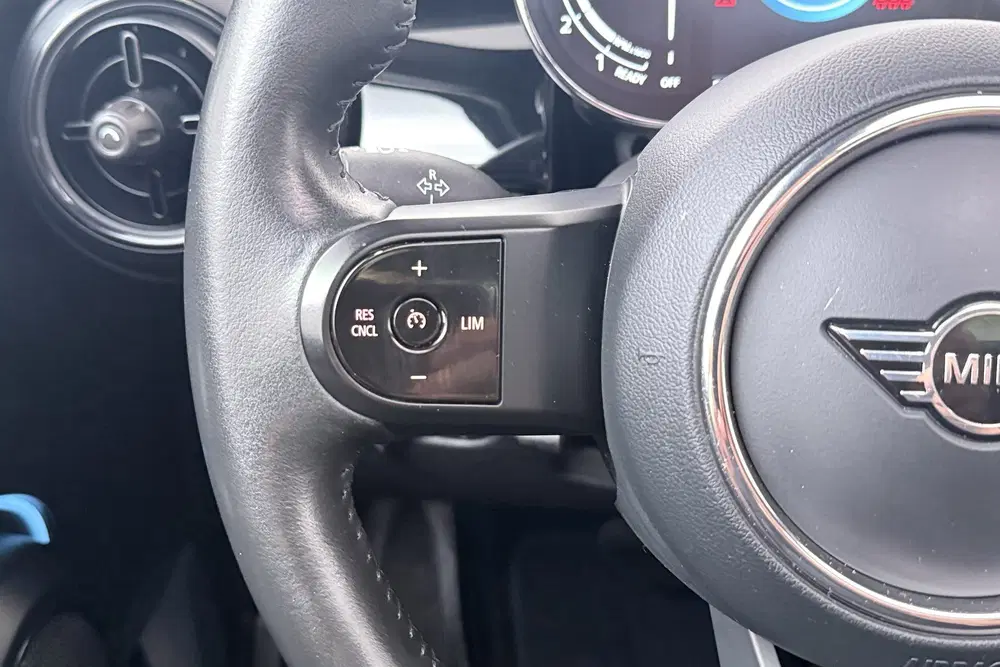 Mini Cooper 1.5 136 PK Aut. Cooper Camden Edition Pano uit 2023, foto 19