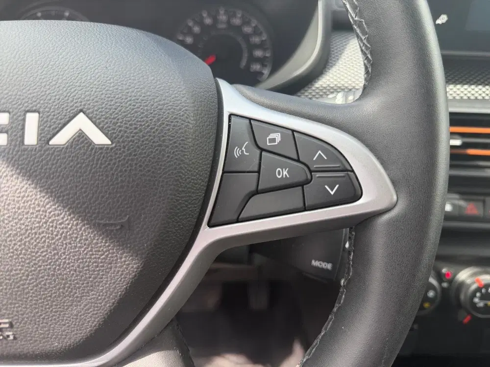 Dacia Sandero 1.0 TCe 90 Extreme uit 2023, foto 15