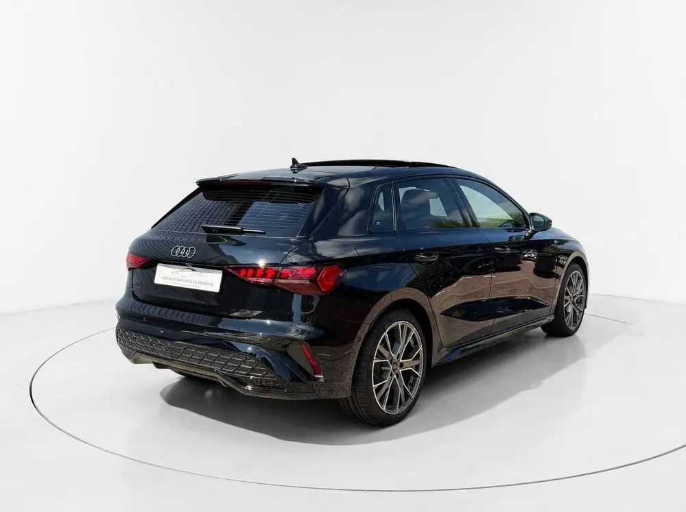 Audi A3 35 TFSI S edition S-line uit 2025, foto 2