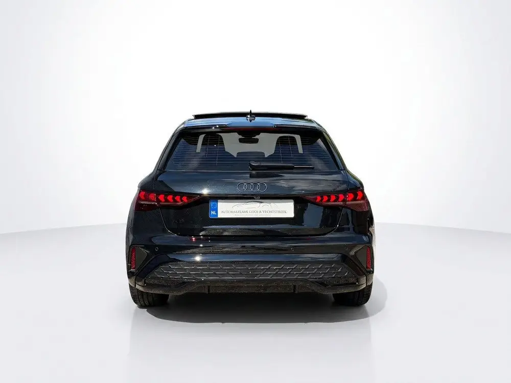 Audi A3 35 TFSI S edition S-line uit 2025, foto 4
