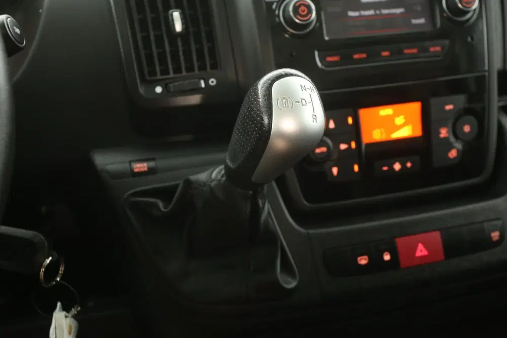 Fiat Ducato 79 kWh Long Range L3H2 uit 2022, foto 17